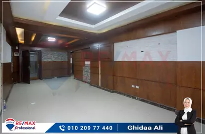 Apartment - 3 Bedrooms - 2 Bathrooms for sale in Al Geish Road - Glim - Hay Sharq - Alexandria