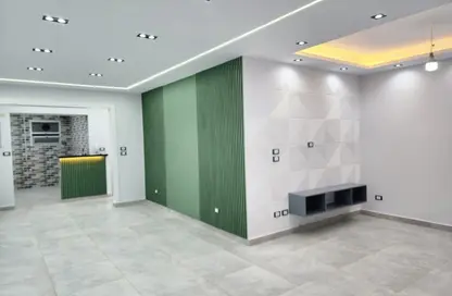 شقة - 2 غرف نوم - 2 حمامات للبيع في امتداد الرحاب - الرحاب - مدينة القاهرة الجديدة - القاهرة