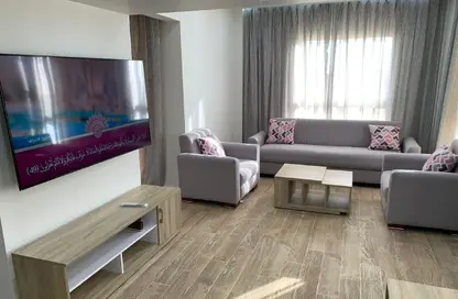 Apartment - 3 Bedrooms - 2 Bathrooms for sale in Degla Palms - Al Wahat Road - 6 October City - Giza