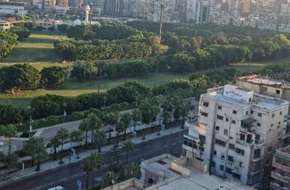 شقة - 2 غرف نوم - 2 حمامات للبيع في سبورتنج - حي شرق - الاسكندرية