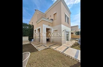 Villa - 4 Bedrooms - 2 Bathrooms for sale in Mivida - 5th Settlement Compounds - The 5th Settlement - New Cairo City - Cairo