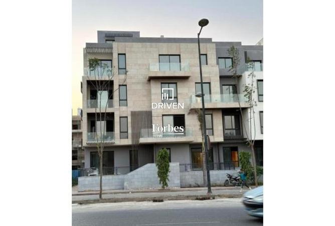 8381705 - Property Image 2