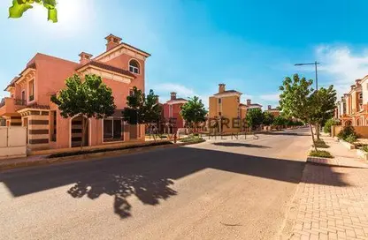 Townhouse - 5 Bedrooms - 4 Bathrooms for sale in Nyoum mostakbal - Mostakbal City Compounds - Mostakbal City - Future City - Cairo