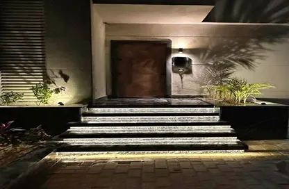 فيلا - 5 غرف نوم - 6 حمامات للبيع في ذا كراون - طريق مصر اسكندرية الصحراوي - مدينة 6 أكتوبر - الجيزة