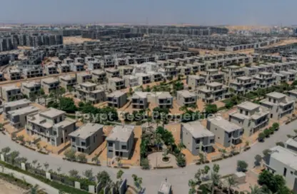 Apartment - 2 Bedrooms - 2 Bathrooms for sale in Swan Lake Residence - 5th Settlement Compounds - The 5th Settlement - New Cairo City - Cairo