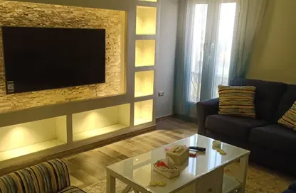 Apartment - 3 Bedrooms - 4 Bathrooms for sale in Hyde Park - New Cairo City - Cairo