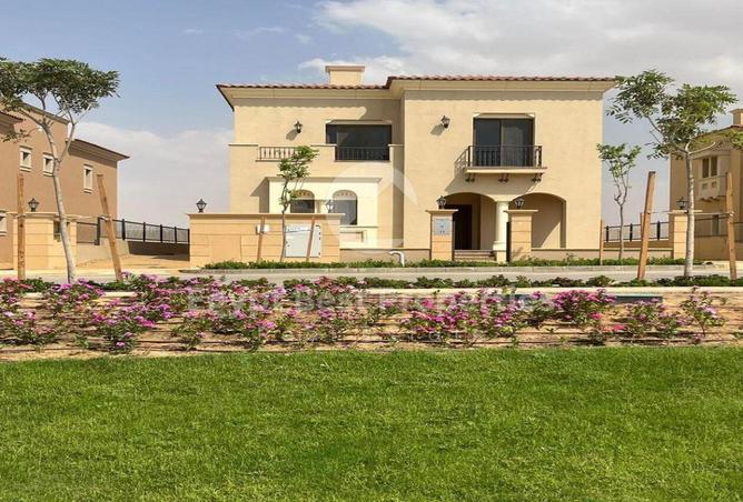 8318090 - Property Image 2