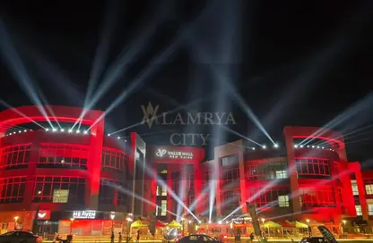 Shop - Studio for sale in Mohammed Farid Axis - District 4 - The 5th Settlement - New Cairo City - Cairo