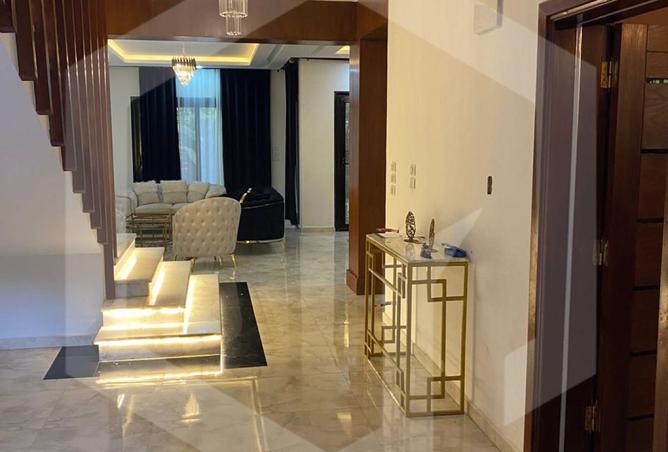 8187617 - Property Image 2