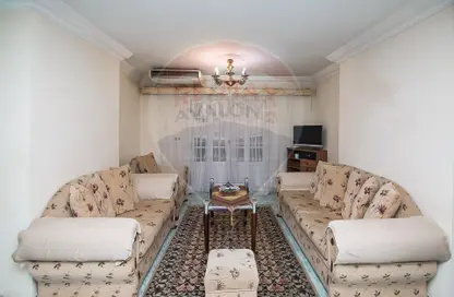 Apartment - 4 Bedrooms - 1 Bathroom for sale in Sporting - Hay Sharq - Alexandria