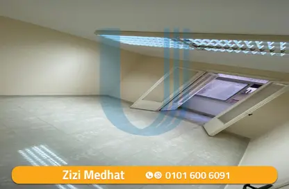مساحات مكتبية - استوديو - 1 حمام للايجار في شارع امين فكري - الأزاريطة - حي وسط - الاسكندرية
