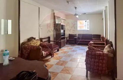 Apartment - 2 Bedrooms - 1 Bathroom for sale in Mahmoud Al Essawy St. - Miami - Hay Awal El Montazah - Alexandria
