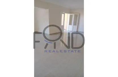Apartment - 3 Bedrooms - 2 Bathrooms for rent in Street 70 - District 1 - The 5th Settlement - New Cairo City - Cairo