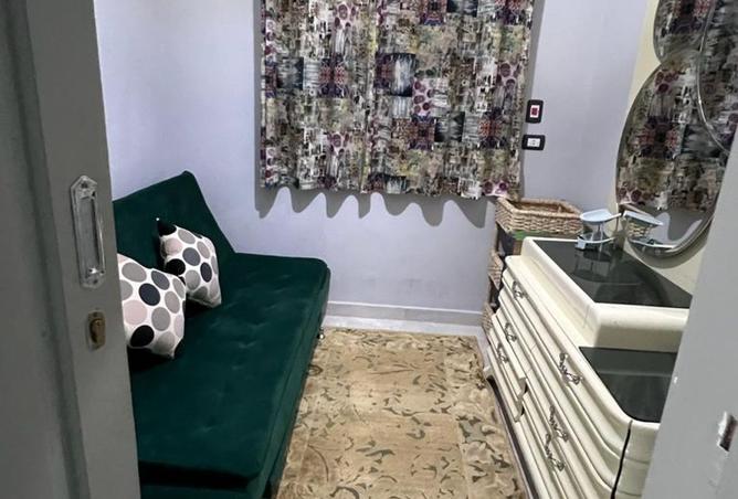 8106018 - Property Image 2