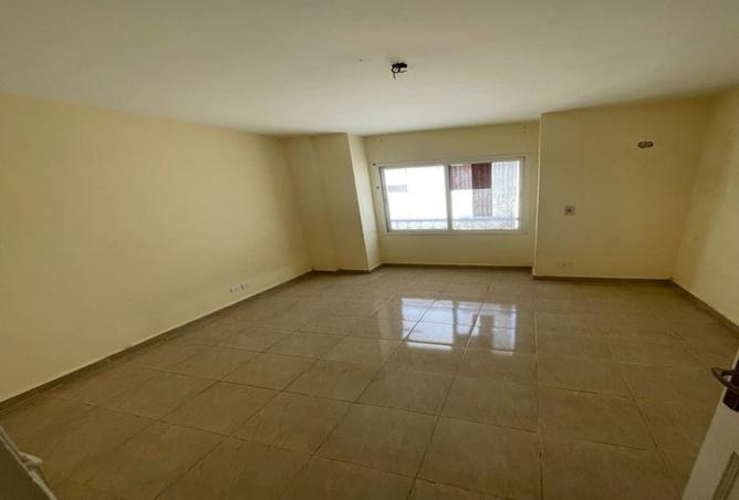 8430098 - Property Image 2