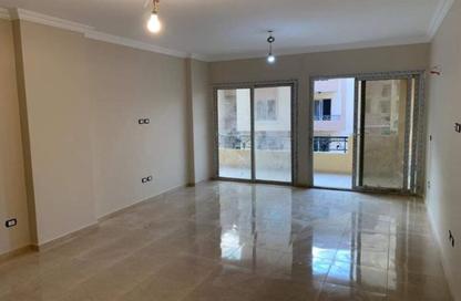 Apartment - 3 Bedrooms - 3 Bathrooms for rent in Al Khamayel city - Sheikh Zayed Compounds - Sheikh Zayed City - Giza