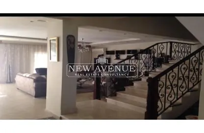 Villa - 3 Bedrooms - 4 Bathrooms for sale in Rayhana Compound - Al Wahat Road - 6 October City - Giza