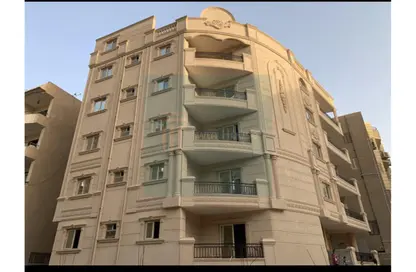 Whole Building - 7+ Bedrooms - 7+ Bathrooms for rent in Street 9 - Al Hadaba Al Olya - Mokattam - Cairo