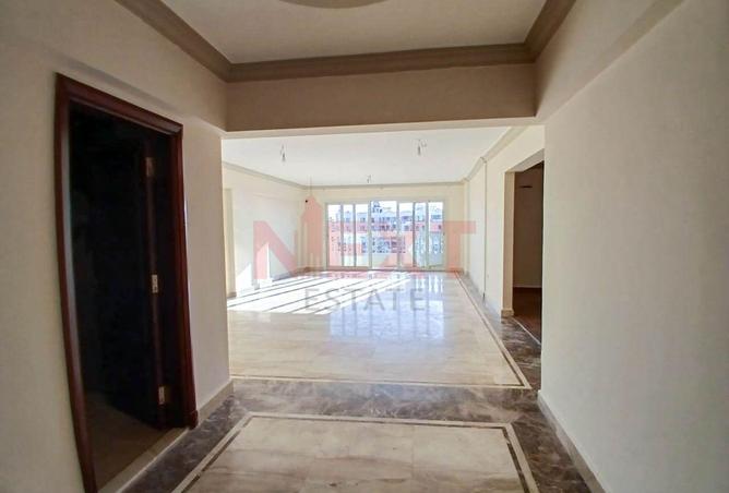 8088676 - Property Image 3