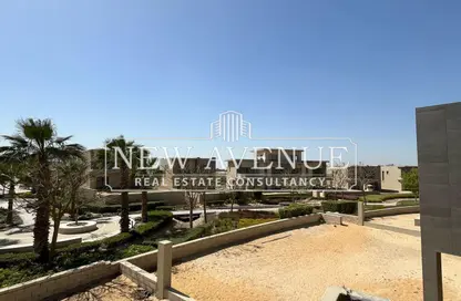 Villa - 4 Bedrooms - 4 Bathrooms for sale in Swan Lake Residence - 5th Settlement Compounds - The 5th Settlement - New Cairo City - Cairo