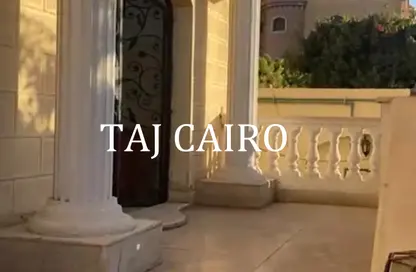 فيلا - 5 غرف نوم - 4 حمامات للايجار في شارع عمر بن عبد العزيز - الحي الاول - التجمع الخامس - مدينة القاهرة الجديدة - القاهرة