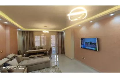 Apartment - 3 Bedrooms - 2 Bathrooms for rent in Al Mokattam El Katameya Road - Al Hadaba Al Wosta - Mokattam - Cairo
