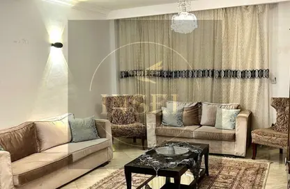 شقة - 3 غرف نوم - 2 حمامات للايجار في كمبوند دار مصر - كمبوندات الشروق - مدينة الشروق - القاهرة