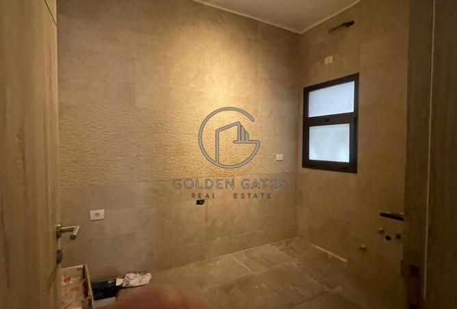 8471004 - Property Image 2