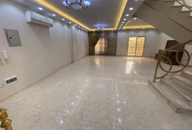 8309390 - Property Image 3