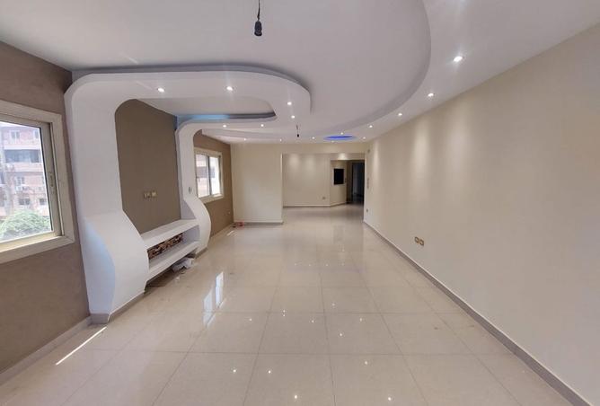 8542552 - Property Image 2