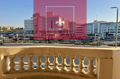 Apartment - 3 Bedrooms - 3 Bathrooms for sale in Service Road - Ganoob El Acadimia - New Cairo City - Cairo