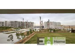 Apartment - 3 Bedrooms - 3 Bathrooms for rent in The Fourteen Golf Residences - Uptown Cairo - Mokattam - Cairo