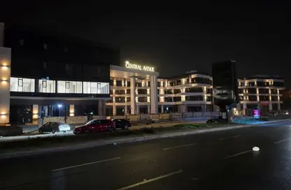 عيادة - استوديو - 2 حمامات للبيع في سنترال افينيو - الحي الثاني - الشيخ زايد - الجيزة