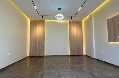 Apartment - 2 Bedrooms - 2 Bathrooms for sale in Zayed Regency - Sheikh Zayed Compounds - Sheikh Zayed City - Giza