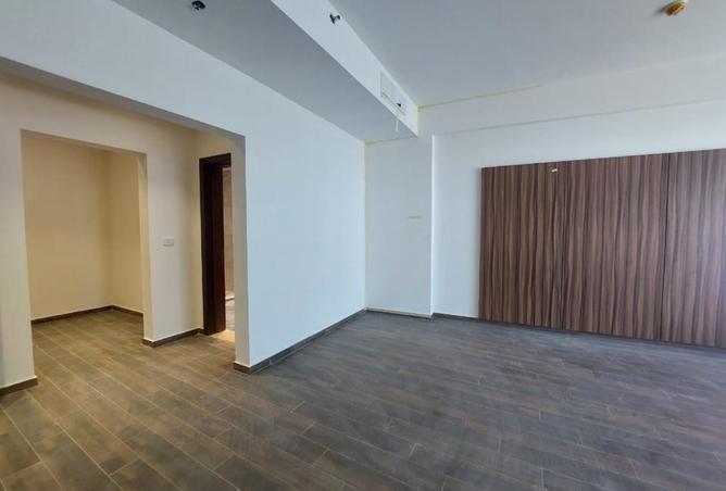 8063288 - Property Image 2