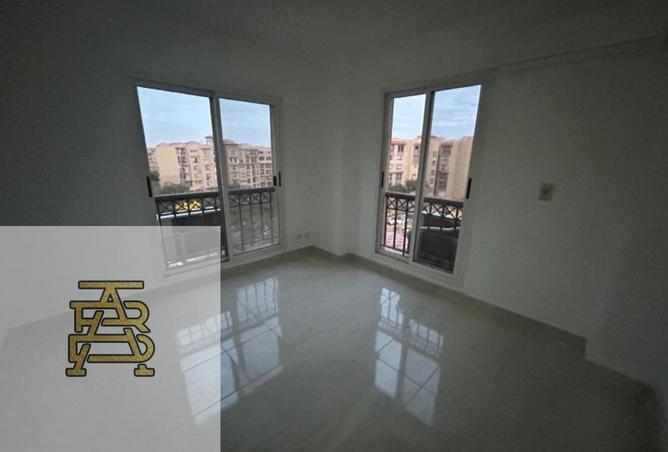 8145418 - Property Image 3