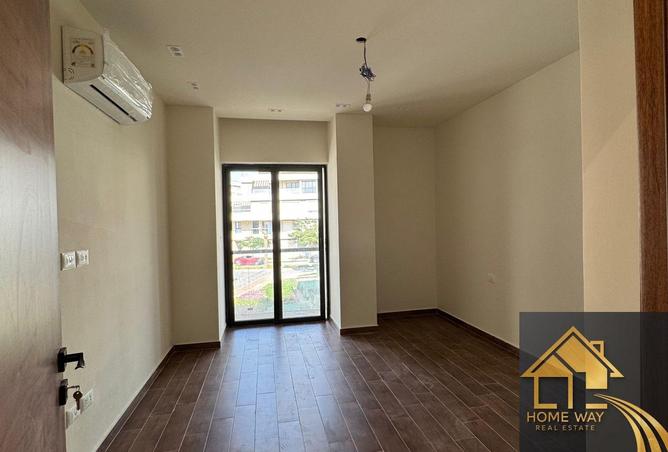 8067602 - Property Image 2