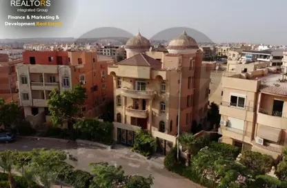 فيلا - 6 غرف نوم - 7 حمامات للبيع في الحي السابع - الشيخ زايد - الجيزة