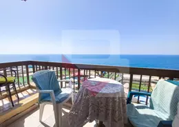 Apartment - 2 Bedrooms - 2 Bathrooms for sale in Al Geish Road - Glim - Hay Sharq - Alexandria