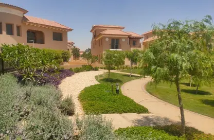 Villa - 3 Bedrooms - 4 Bathrooms for sale in Hyde Park - New Cairo City - Cairo