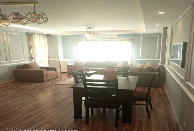 8111950 - Property Image 2