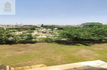 فيلا - 4 غرف نوم - 3 حمامات للايجار في جراند ريزيدنس - المستثمرين الجنوبية - مدينة القاهرة الجديدة - القاهرة