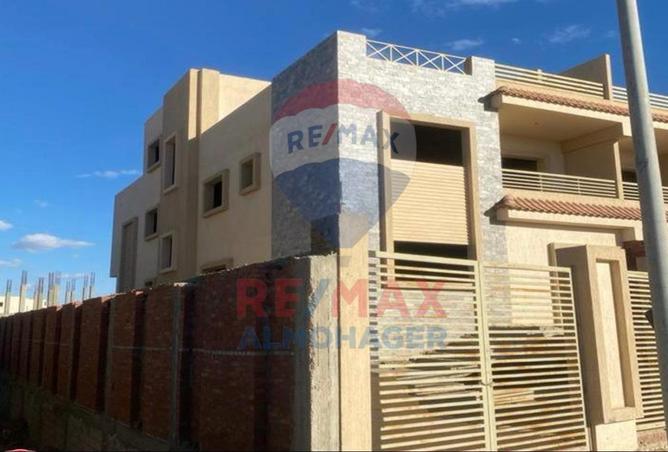 7930238 - Property Image 3