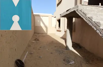 منزل مزدوج - 8 غرف نوم - 6 حمامات للبيع في الحي التاسع - الشيخ زايد - الجيزة