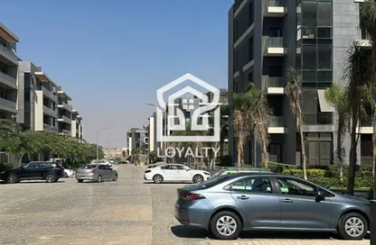Apartment - 3 Bedrooms - 3 Bathrooms for sale in El Patio Oro - 5th Settlement Compounds - The 5th Settlement - New Cairo City - Cairo