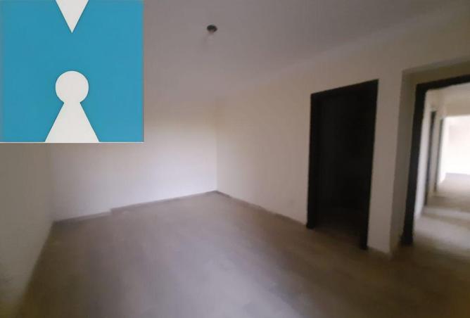 8242501 - Property Image 2