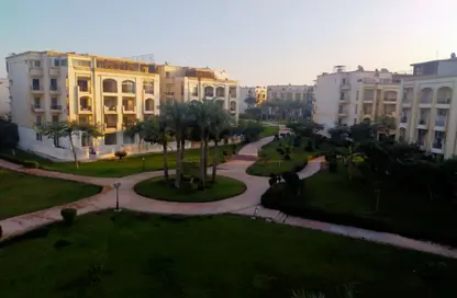 شقة - 3 غرف نوم - 1 حمام للبيع في حدائق المهندسين - الحي الرابع - الشيخ زايد - الجيزة