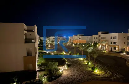 Chalet - 2 Bedrooms - 2 Bathrooms for sale in Azha - Al Ain Al Sokhna - Suez