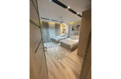 Apartment - 3 Bedrooms - 3 Bathrooms for sale in Fountain Park - 5th Settlement Compounds - The 5th Settlement - New Cairo City - Cairo