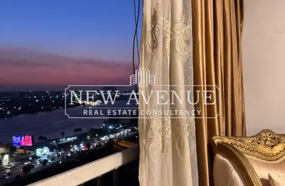 شقة - 2 غرف نوم - 2 حمامات للايجار في شارع كورنيش النيل - المعادي - حي المعادي - القاهرة